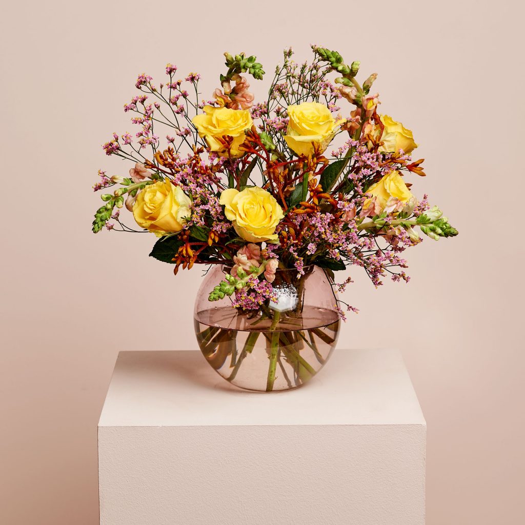 Strauß mit gelben Rosen