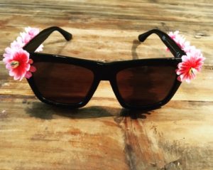 Blumen-Sonnenbrille-DIY
